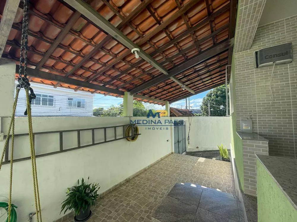 Casa à venda com 4 quartos, 240M2 - Foto 3