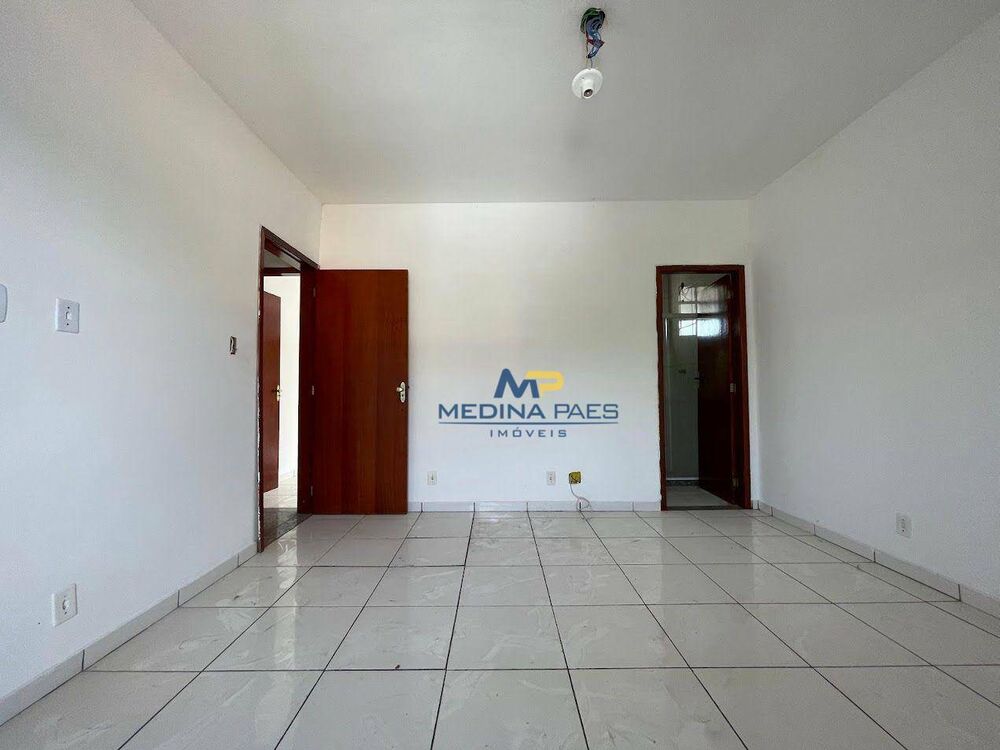 Casa à venda com 2 quartos, 95m² - Foto 9