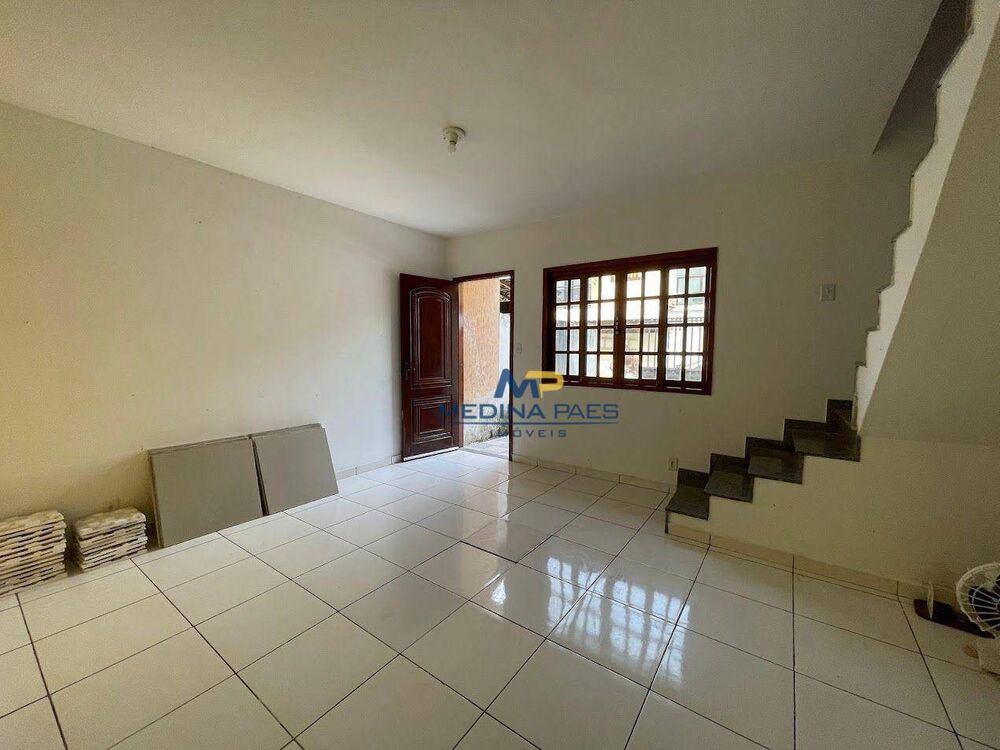 Casa à venda com 2 quartos, 95m² - Foto 3