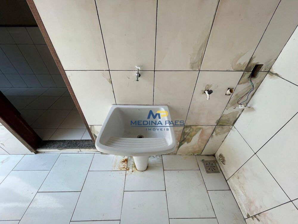 Casa à venda com 2 quartos, 95m² - Foto 6