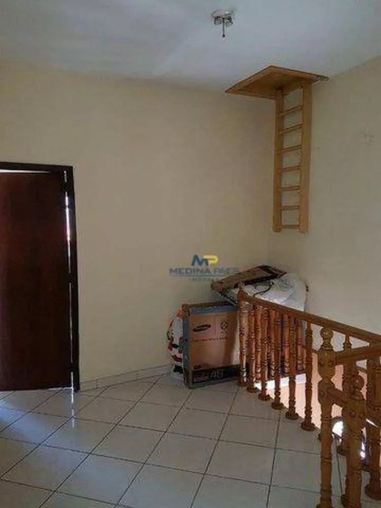 Casa, 3 quartos, 200 m² - Foto 9