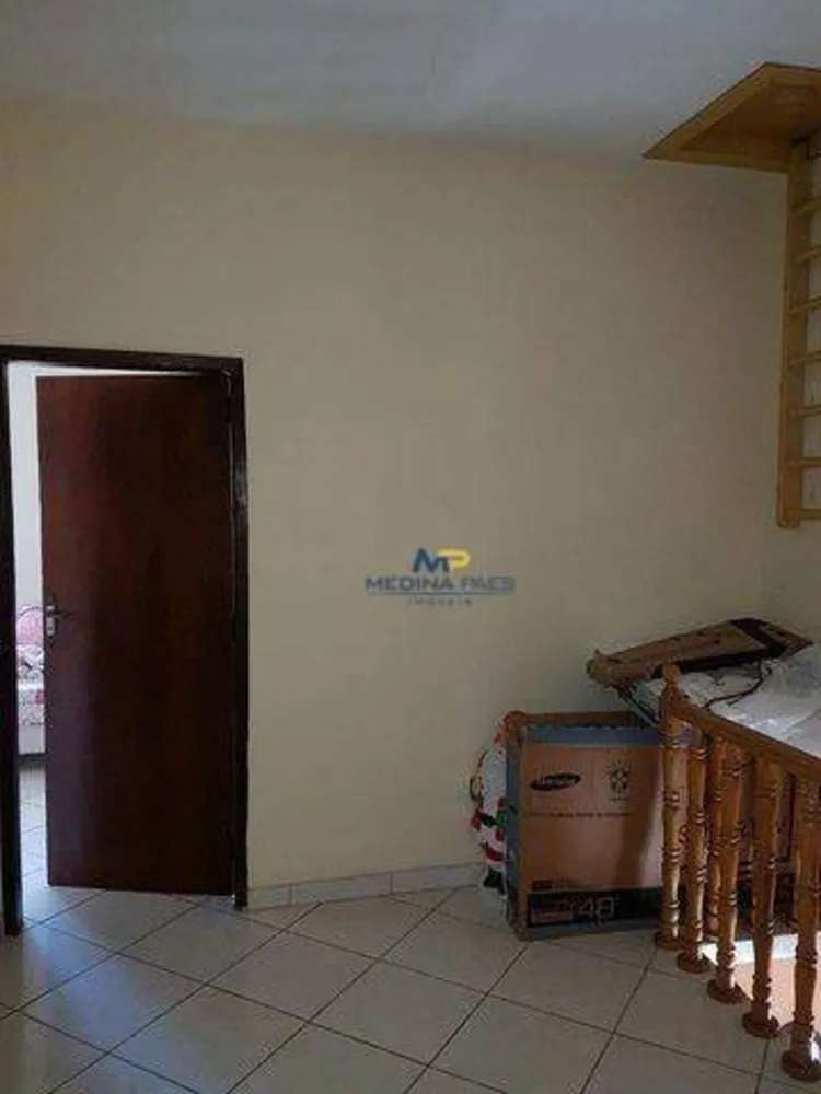 Casa, 3 quartos, 200 m² - Foto 19