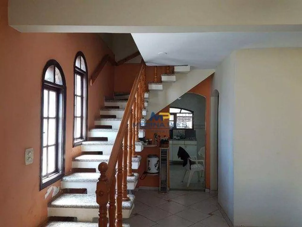 Casa, 3 quartos, 200 m² - Foto 3