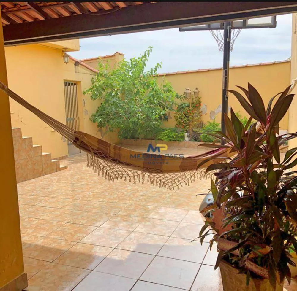 Casa, 4 quartos, 220 m² - Foto 9