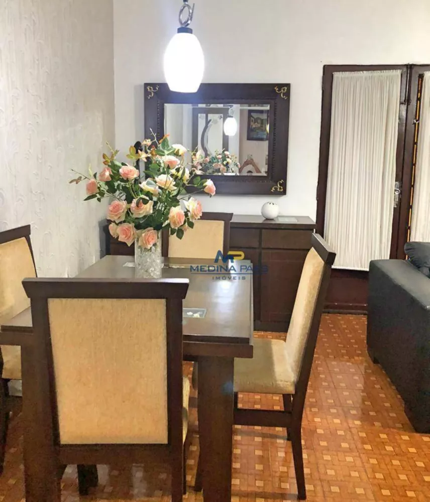Casa, 4 quartos, 220 m² - Foto 4