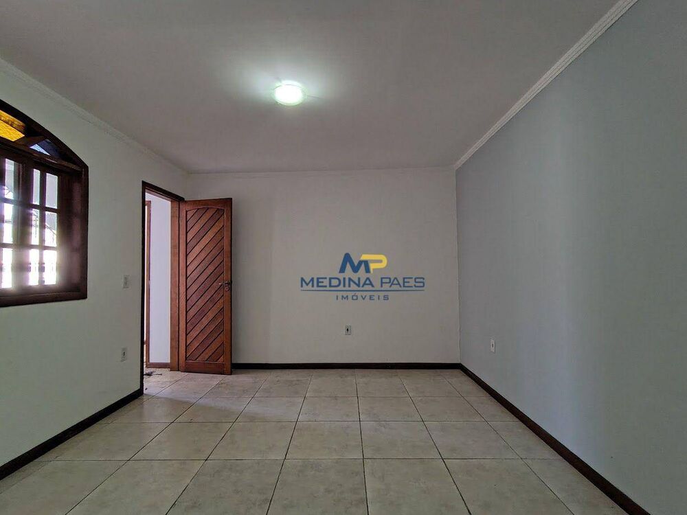Casa, 2 quartos, 60 m² - Foto 1