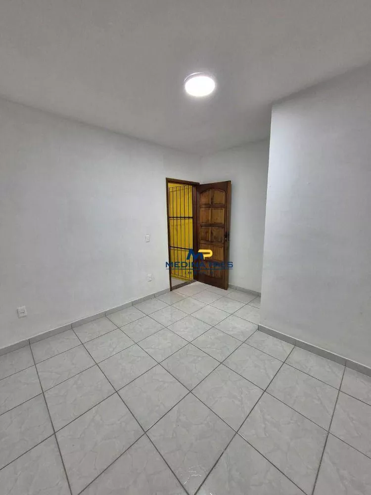 Casa, 2 quartos, 70 m² - Foto 4