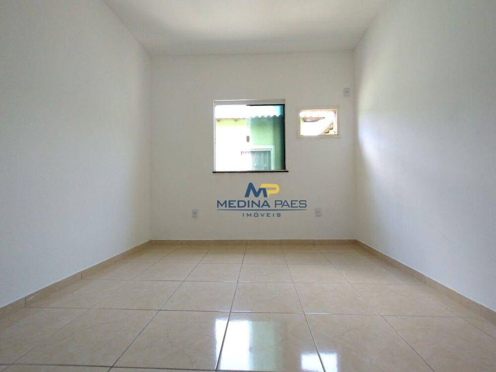 Casa à venda com 2 quartos, 52m² - Foto 9