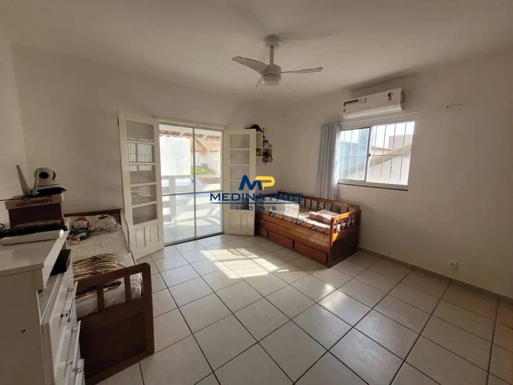 Casa, 6 quartos, 218 m² - Foto 19