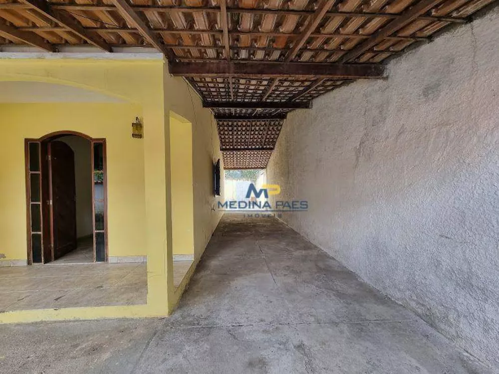 Casa à venda com 2 quartos, 80m² - Foto 4