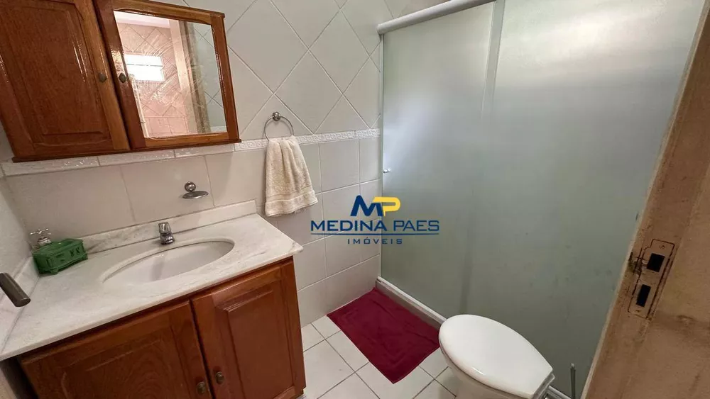 Casa, 2 quartos, 216 m² - Foto 1