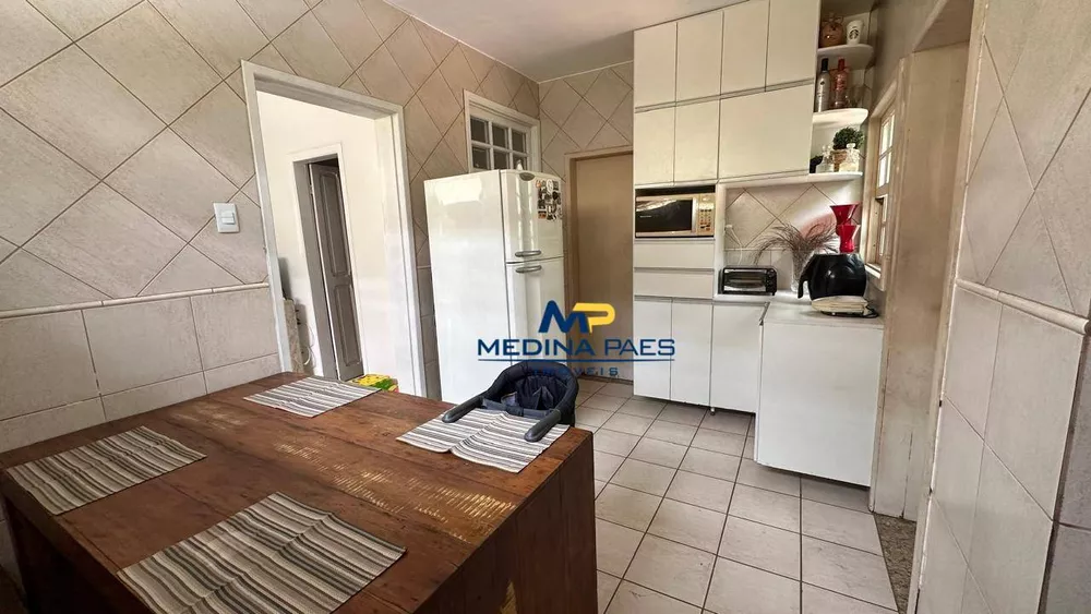 Casa, 2 quartos, 216 m² - Foto 2