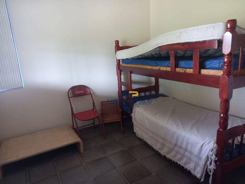 Casa à venda com 2 quartos, 42m² - Foto 2