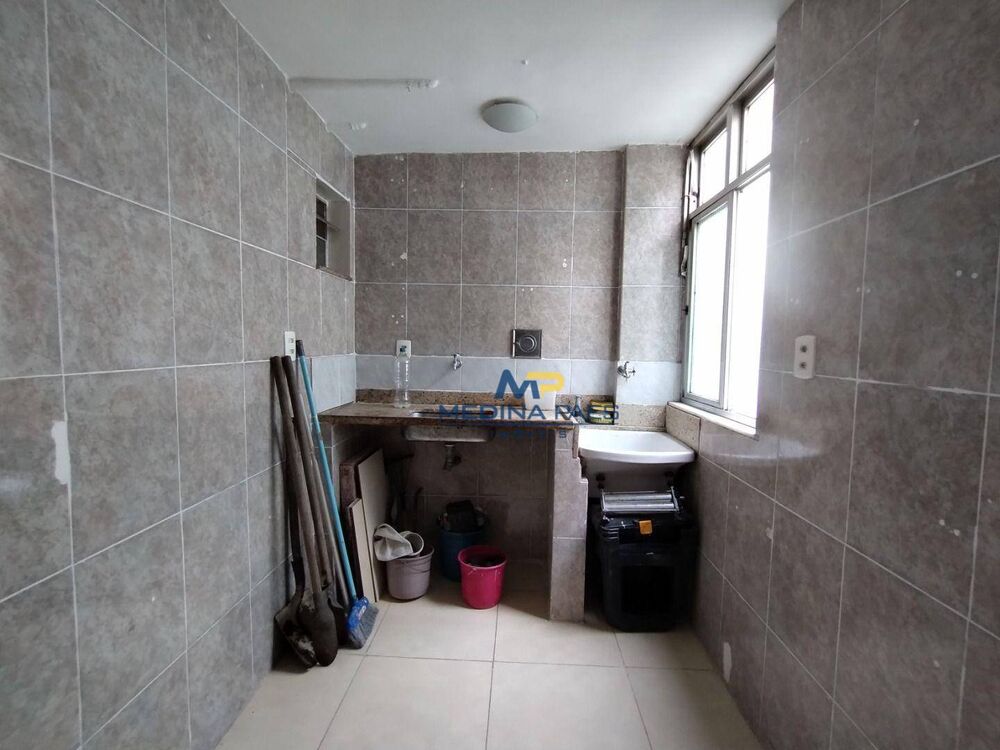 Apartamento à venda com 2 quartos, 42m² - Foto 5