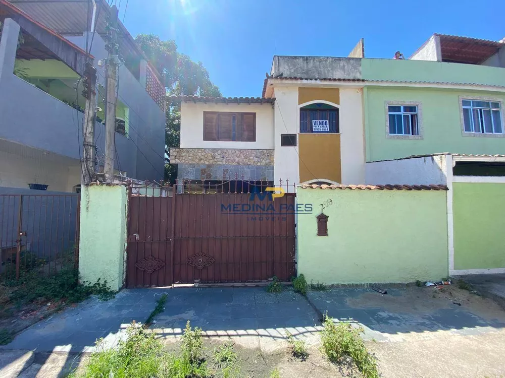 Casa à venda com 3 quartos, 110M2 - Foto 1