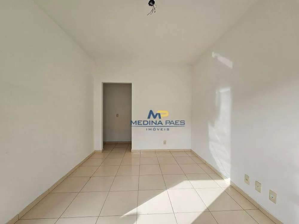 Casa à venda com 3 quartos, 90M2 - Foto 3