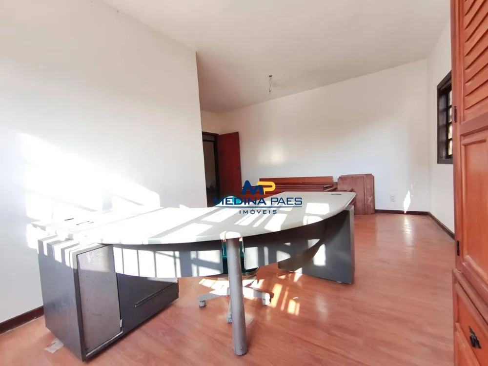 Casa, 5 quartos, 240 m² - Foto 17