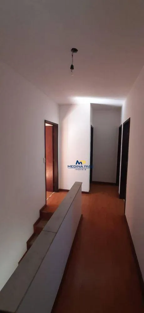 Casa, 5 quartos, 240 m² - Foto 13