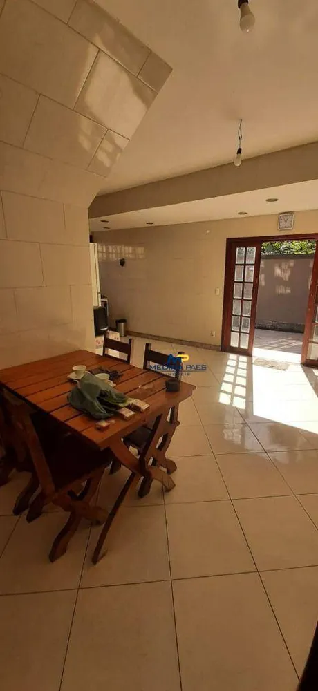 Casa, 5 quartos, 240 m² - Foto 5