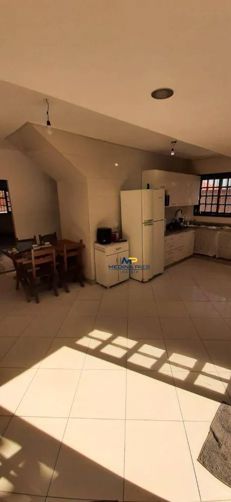 Casa, 5 quartos, 240 m² - Foto 6