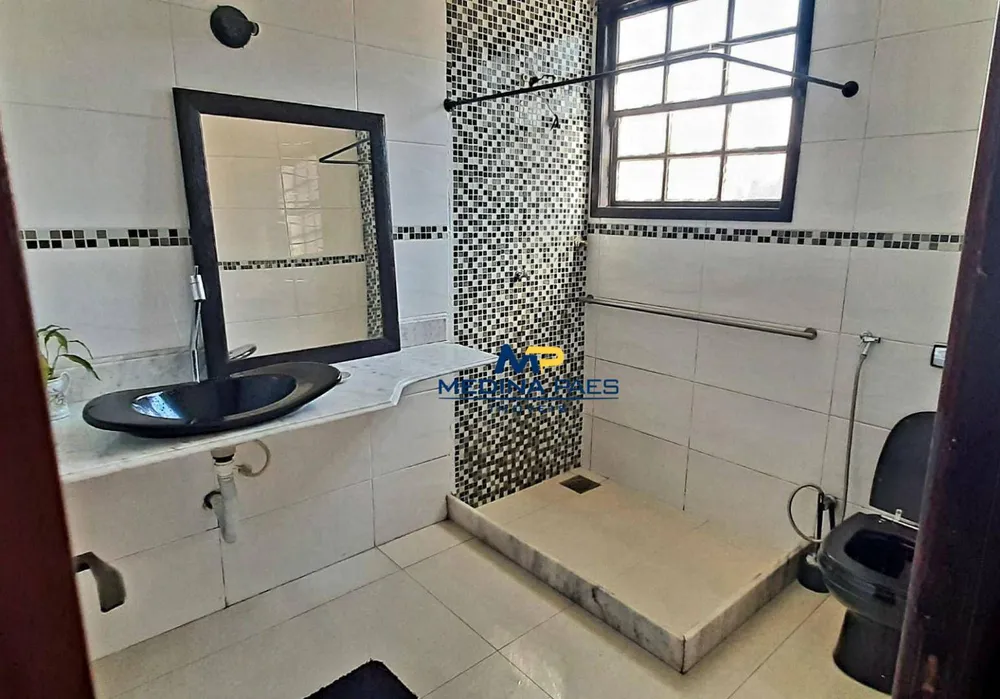 Casa, 5 quartos, 240 m² - Foto 10