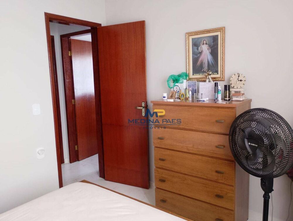 Casa à venda com 3 quartos, 180m² - Foto 7