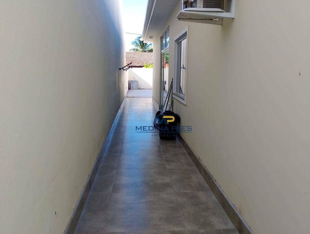 Casa à venda com 3 quartos, 180m² - Foto 12