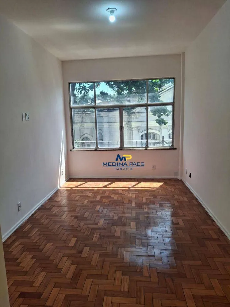Apartamento, 2 quartos, 61 m² - Foto 4