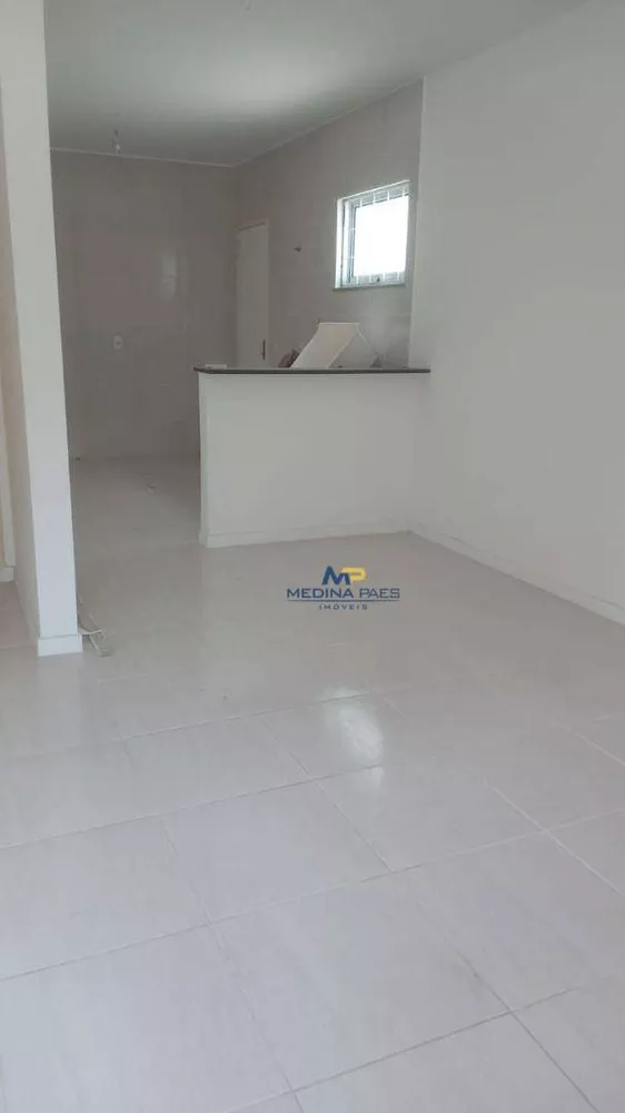Casa, 2 quartos, 60 m² - Foto 1