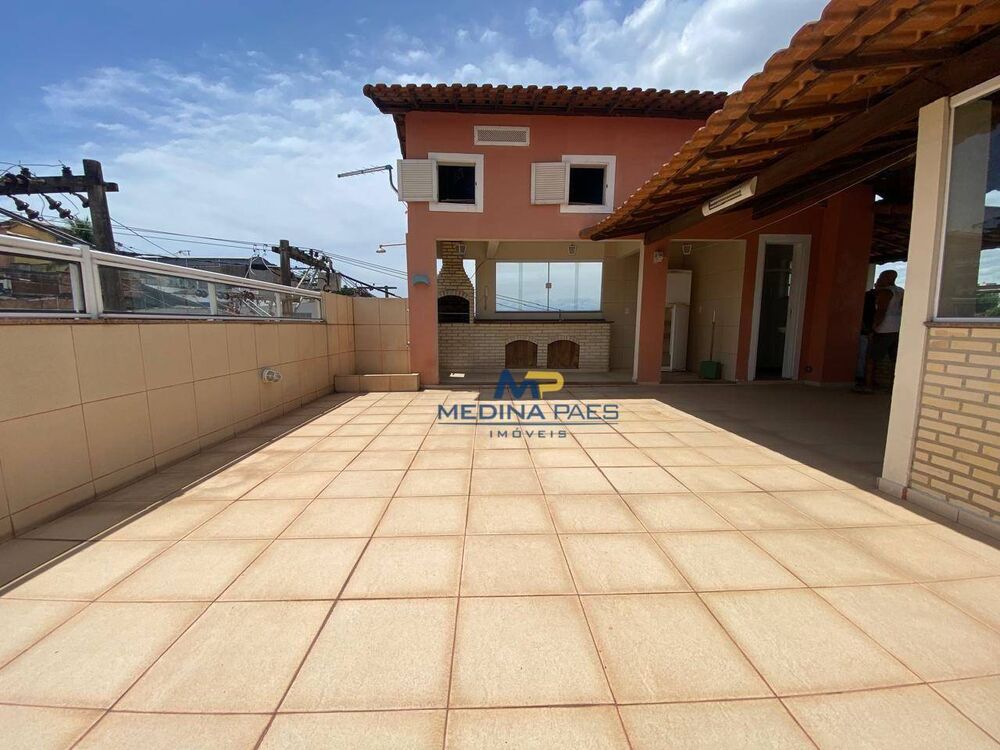 Casa, 2 quartos, 200 m² - Foto 1