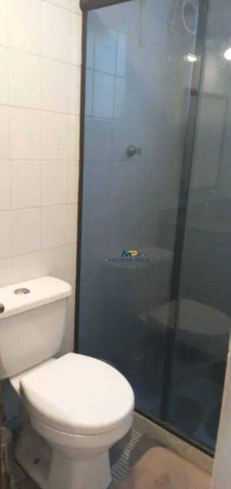 Apartamento à venda com 2 quartos, 60m² - Foto 9