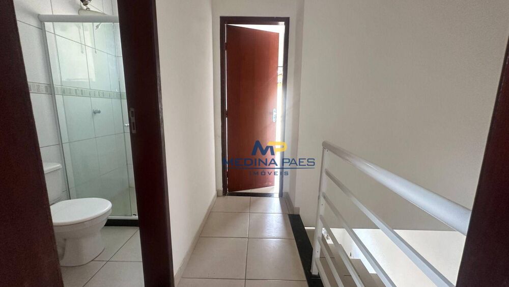 Casa à venda com 2 quartos, 58m² - Foto 8
