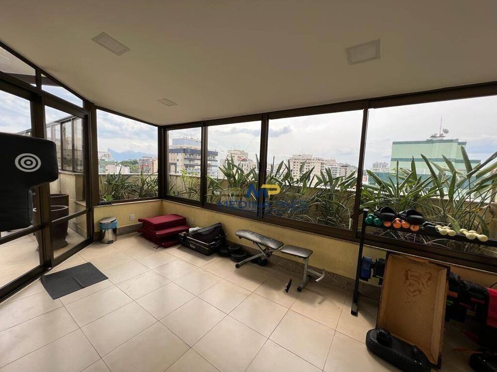 Cobertura à venda com 4 quartos, 313m² - Foto 10