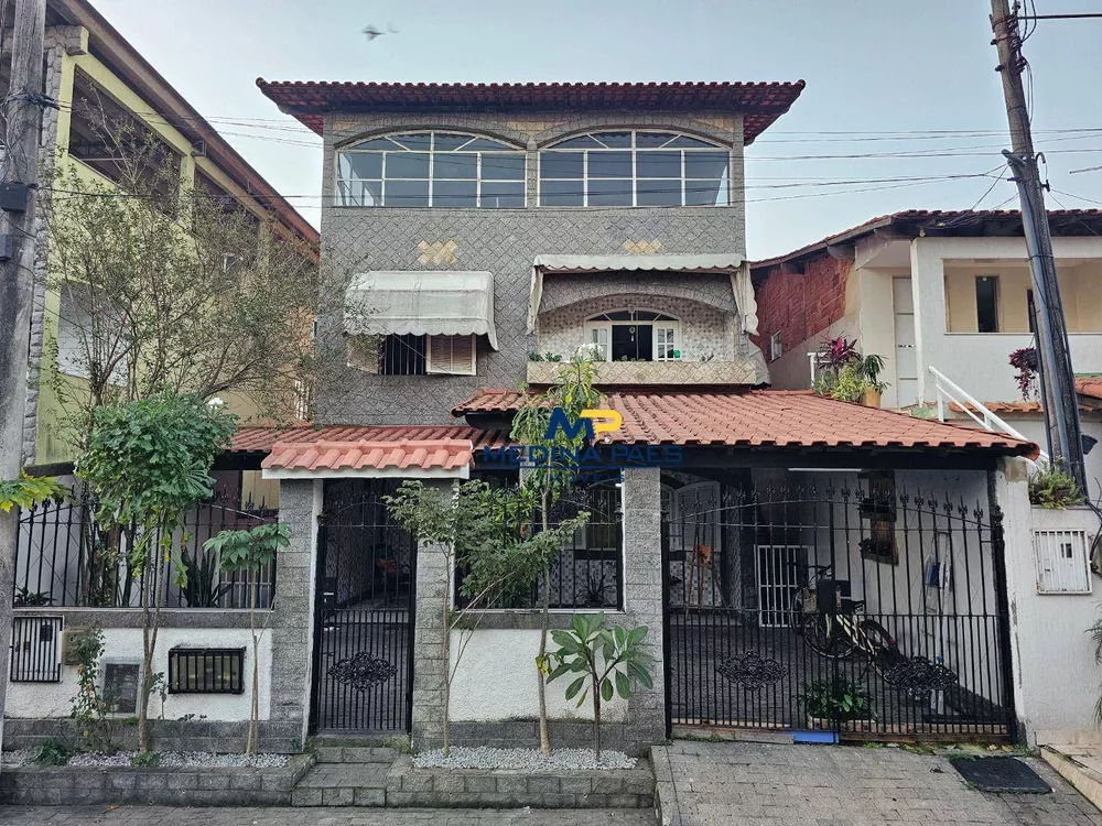 Casa de Condomínio, 4 quartos - Foto 1