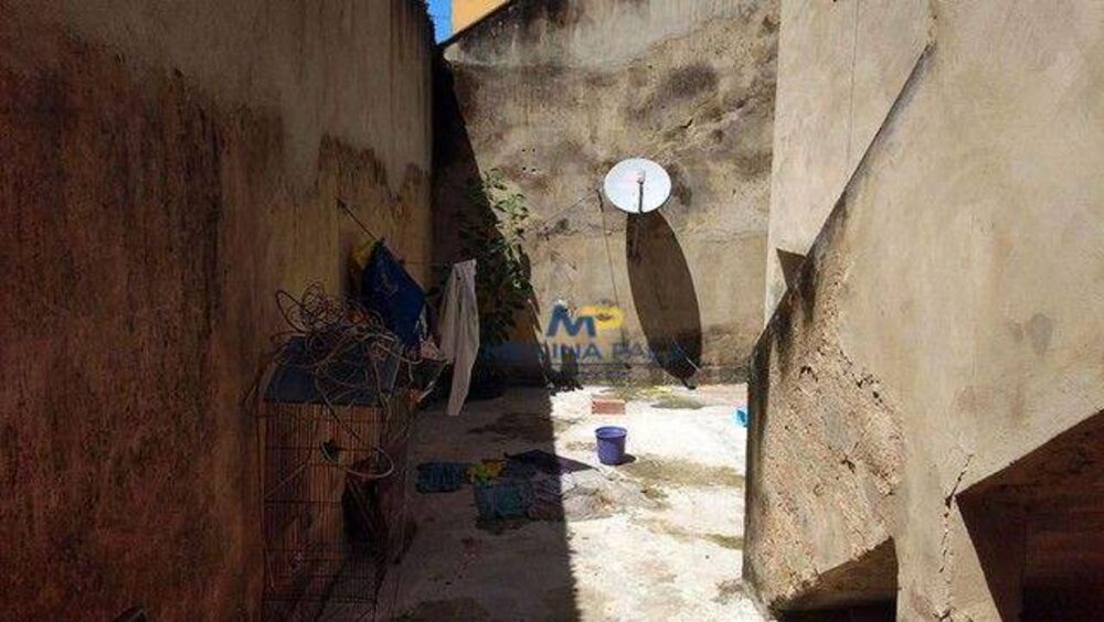Casa, 3 quartos, 84 m² - Foto 1