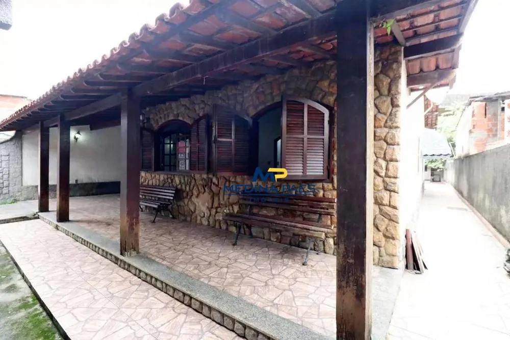 Casa, 3 quartos, 189 m² - Foto 1