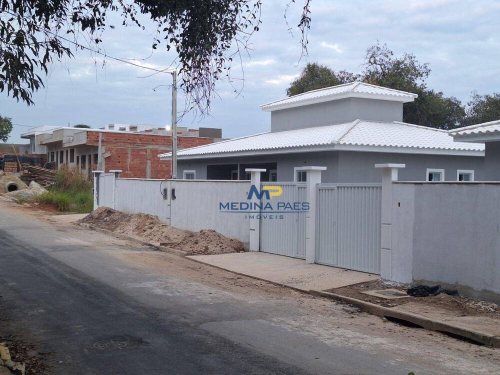 Casa à venda com 2 quartos, 70m² - Foto 7