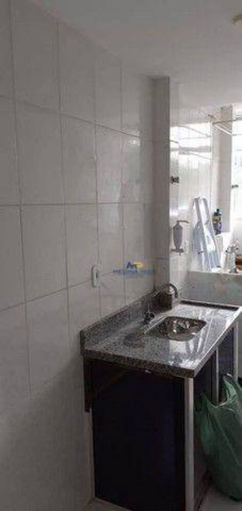 Apartamento à venda com 2 quartos, 63m² - Foto 9