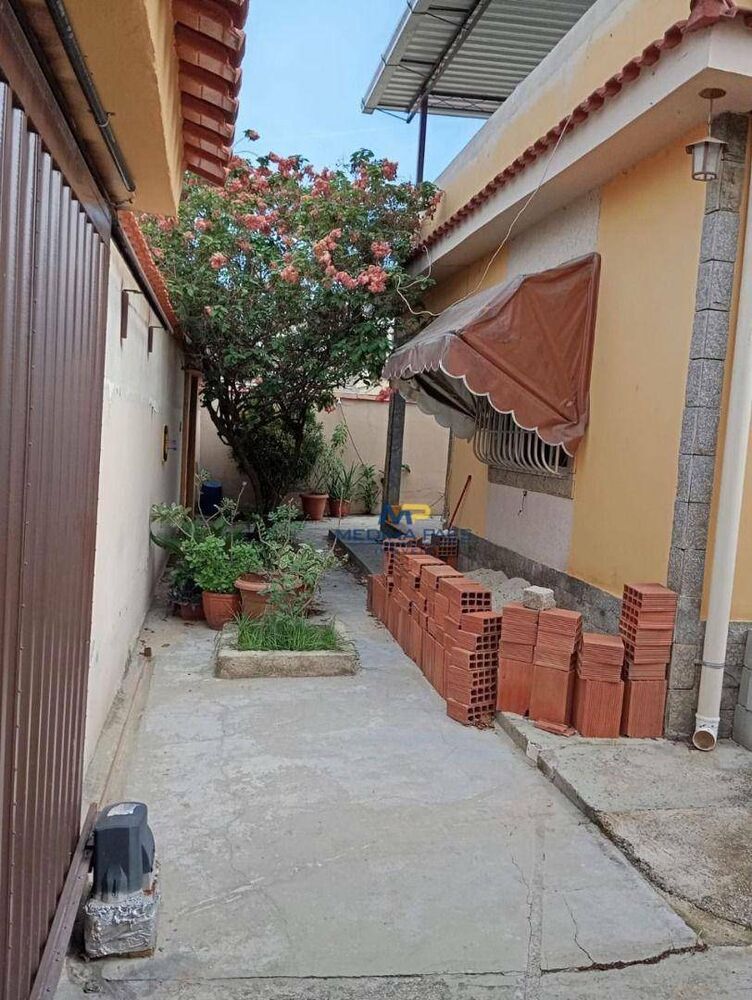 Casa à venda com 3 quartos, 160m² - Foto 7