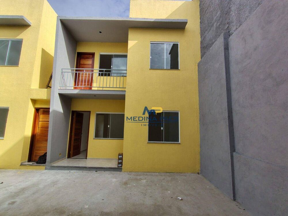 Casa à venda com 2 quartos, 55m² - Foto 3