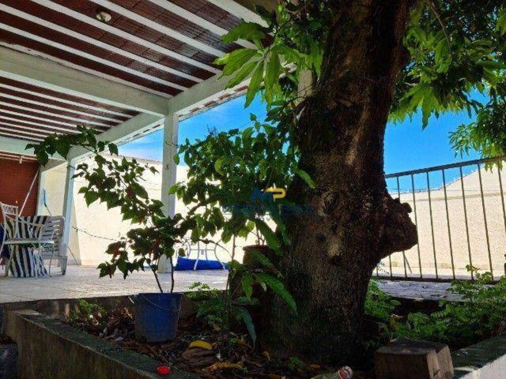 Casa, 5 quartos, 268 m² - Foto 5