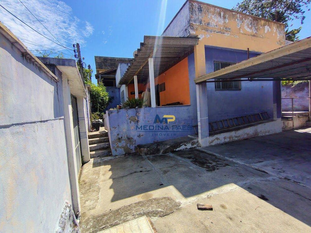 Casa à venda com 2 quartos, 45m² - Foto 4