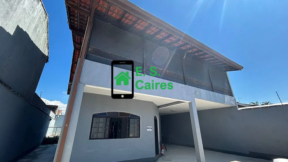 Sobrado, 3 quartos, 241 m² - Foto 1