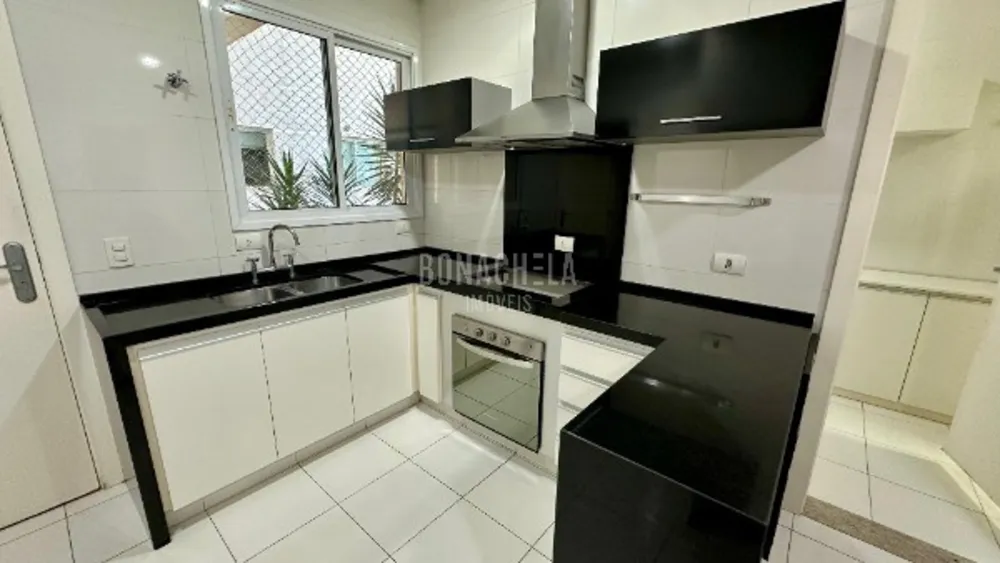 Apartamento, 3 quartos, 176 m² - Foto 2