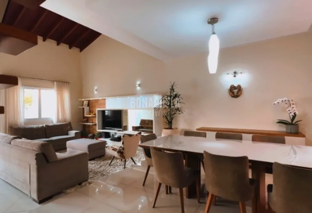 Casa, 4 quartos - Foto 1