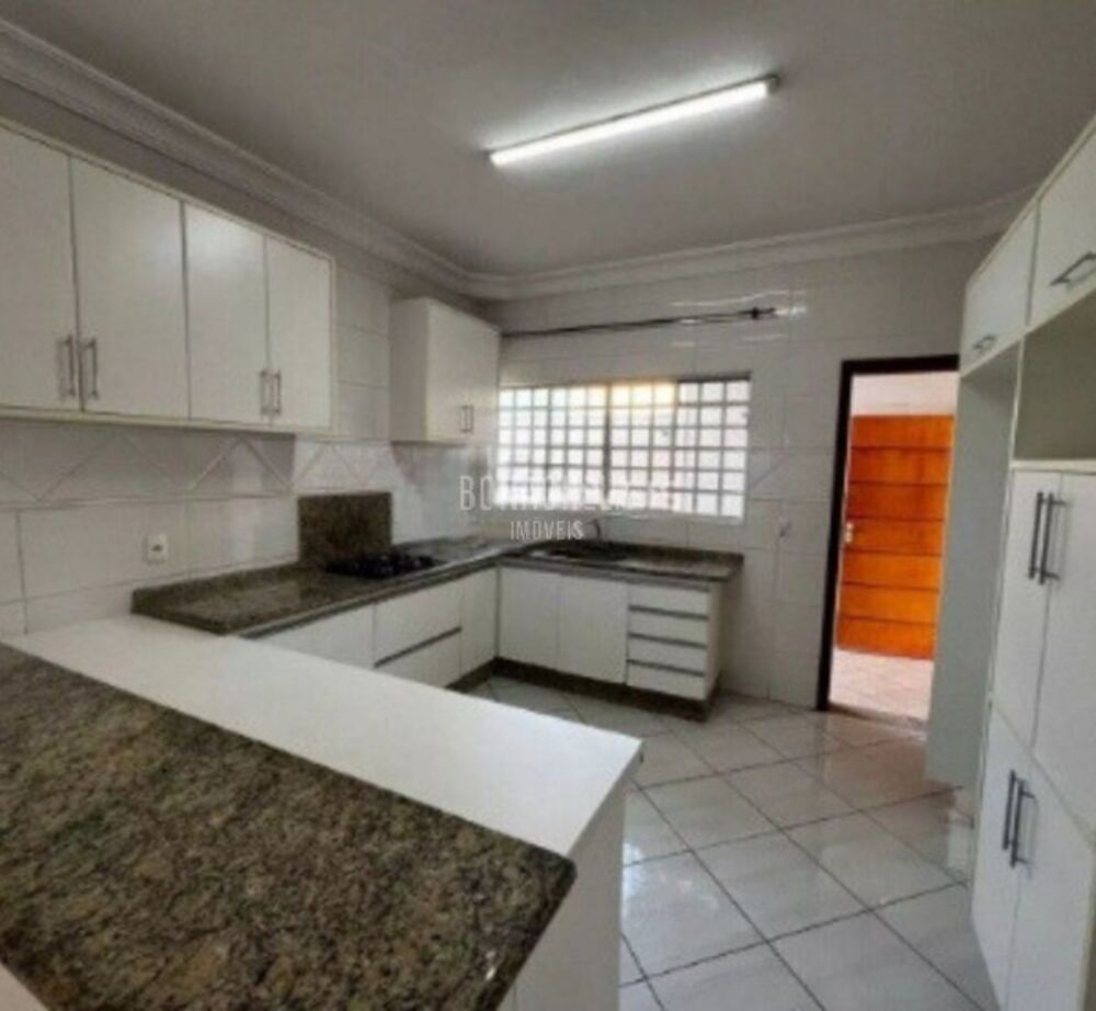 Casa, 3 quartos - Foto 2