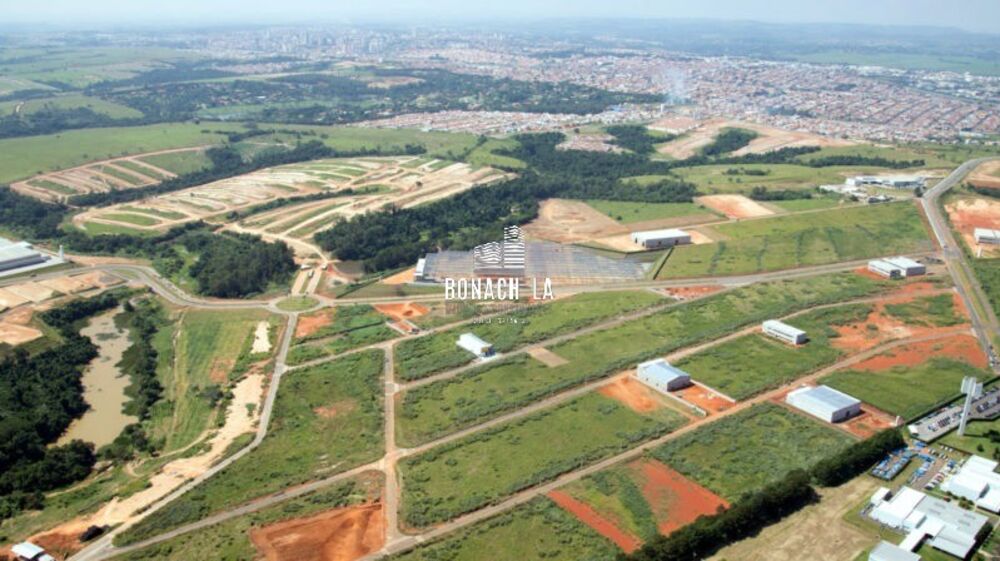 Loteamento e Condomínio, 1000 m² - Foto 1