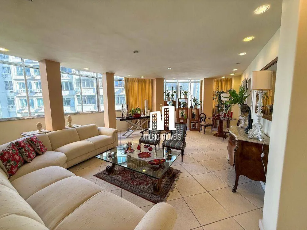 Apartamento, 3 quartos, 250 m² - Foto 2