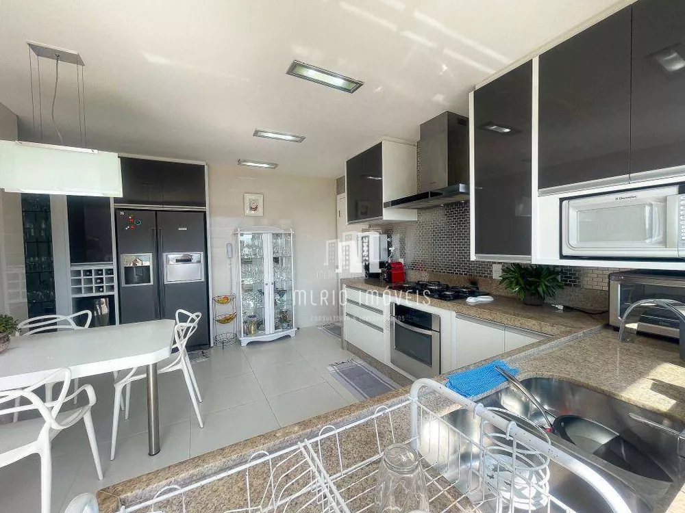 Cobertura, 4 quartos, 200 m² - Foto 31