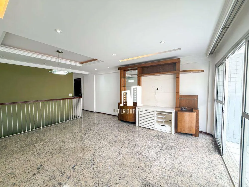 Apartamento, 3 quartos, 122 m² - Foto 2